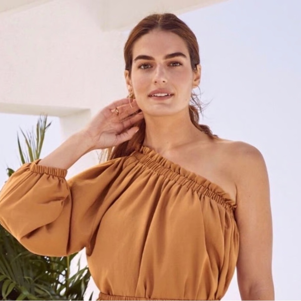 Evereve Womens Boho Burnt Gold Shane One Sleeve Top Size Small